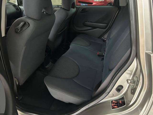FIT LX 1.4 AUTOMÁTICO - 2006/2007 - DOURADO 8