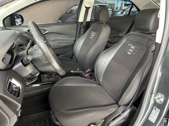 PRISMA LT 1.4 MANUAL - 2018/2019 - CINZA 8