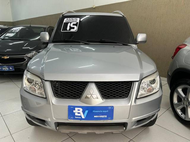 PAJERO TR4 2.0 4X2 AUT. - 2014/2015 - PRATA 20