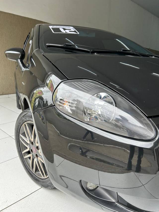 PUNTO SPORTING 1.8 DUALOGIC - 2012/2012 - PRETO 10