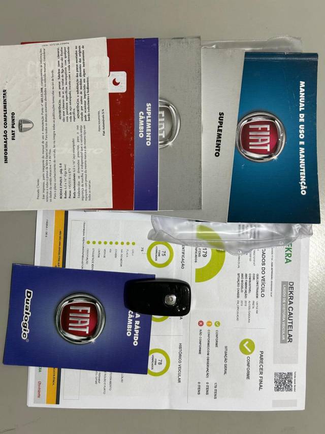 PUNTO SPORTING 1.8 DUALOGIC - 2012/2012 - PRETO 26