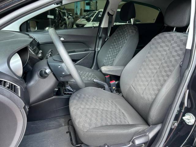 HB20 COMF PLUS 1.6 AUTOMÁTICO - 2017/2018 - PRETO 16